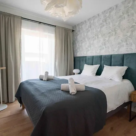 Aparthotel Weissa 7 Krakow Exterior photo